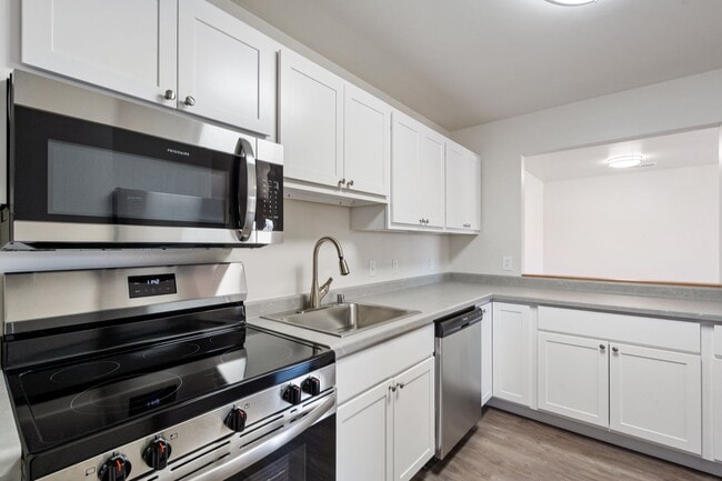 Riverstone Townhomes