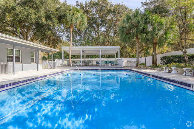 Building Photo - Villas at Deer Park Apartments