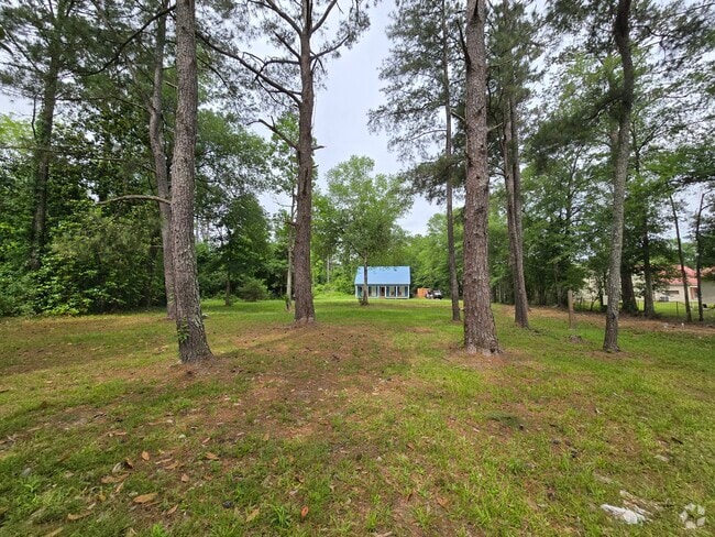 Building Photo - 18246 Woodscale Rd Rental