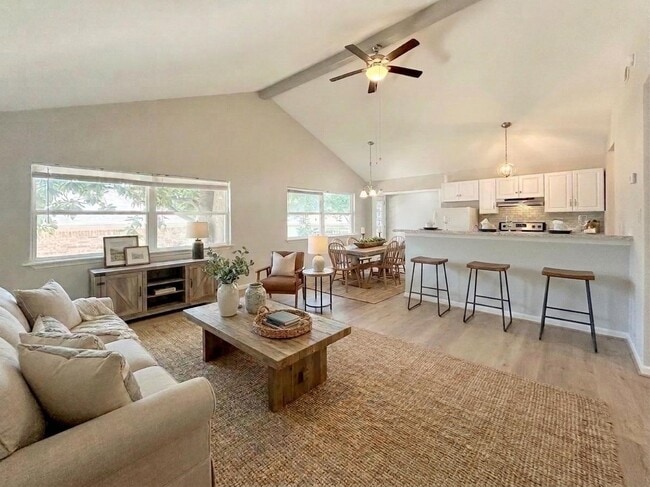 15095 Conroe Bay Blvd