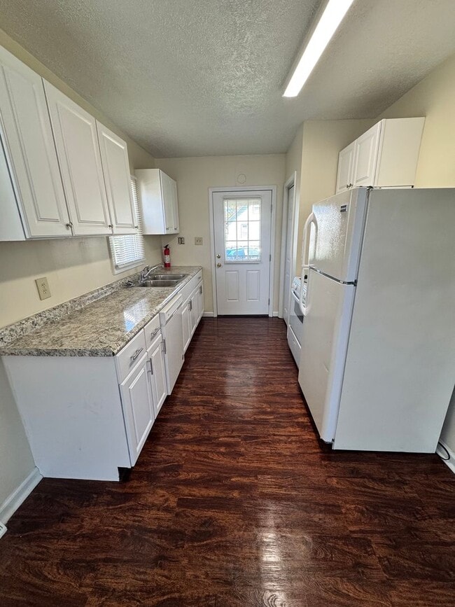 Photo - 311 S Market St