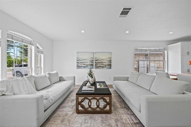 Photo - 3603 Windhill Loop