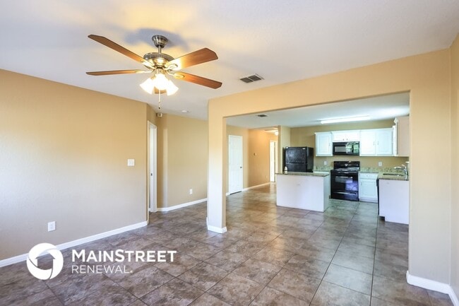 Photo - 5922 Hickory Canyon