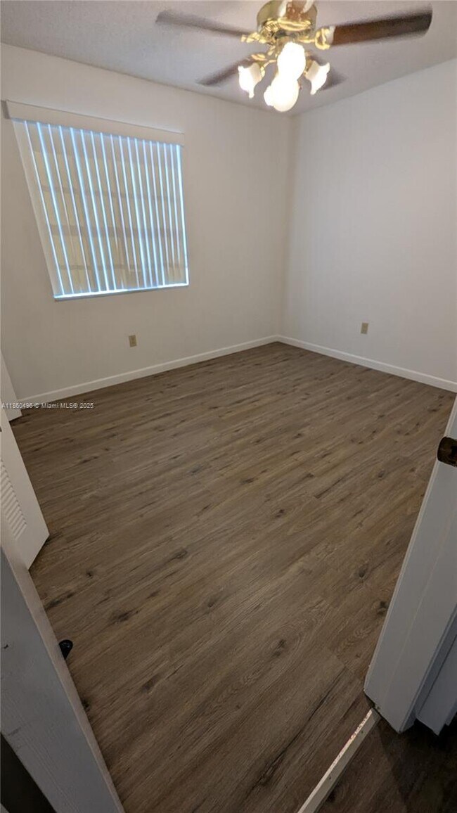 Photo - 1151 N Liberty Ave Unit 1151L