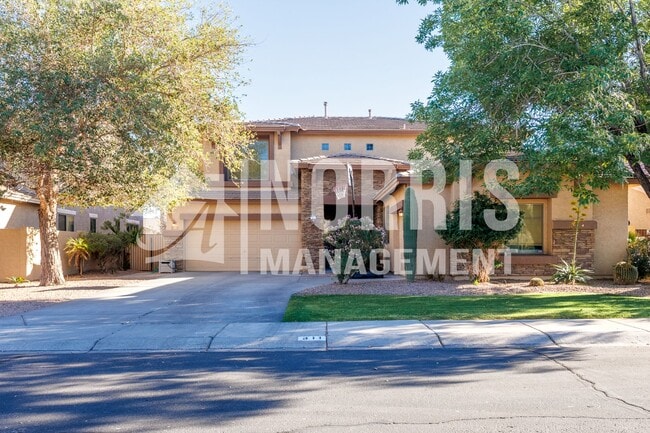 Building Photo - 311 W Blue Lagoon Dr