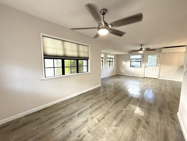 Photo - MALANAI IN KAPOLEI - 3 BDRM/2.5 BATH/ENCLOSED GARAGE