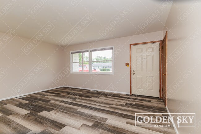 Photo - 3129 S Opechee Dr