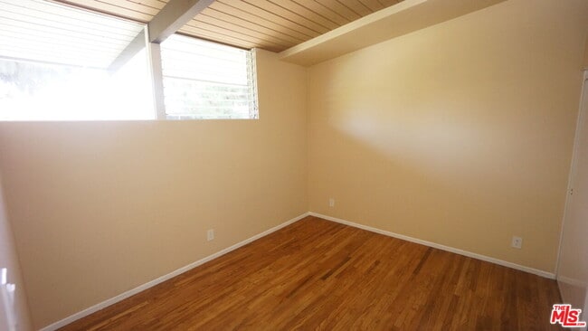 Photo - 11133 ROSE Ave Unit 26