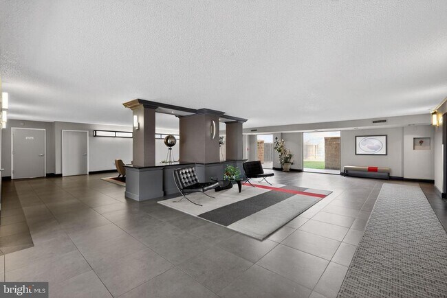 Photo - 200 N Pickett St Unit 506