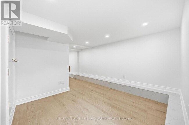 Photo - 54 Gwynne Ave