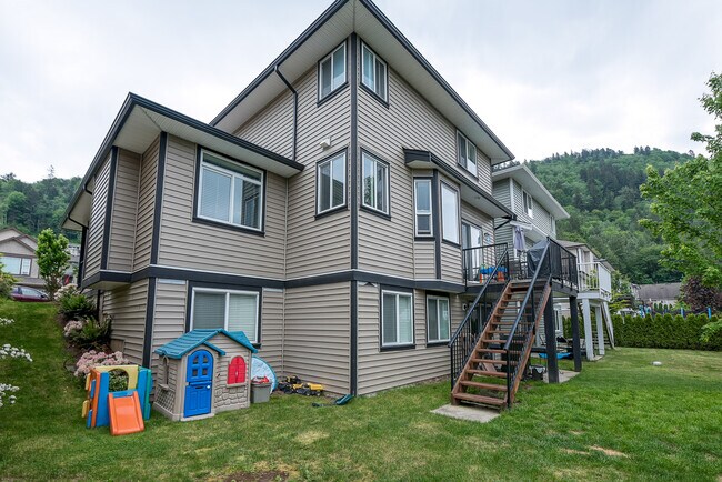 Photo - 47425 MacSwan Dr