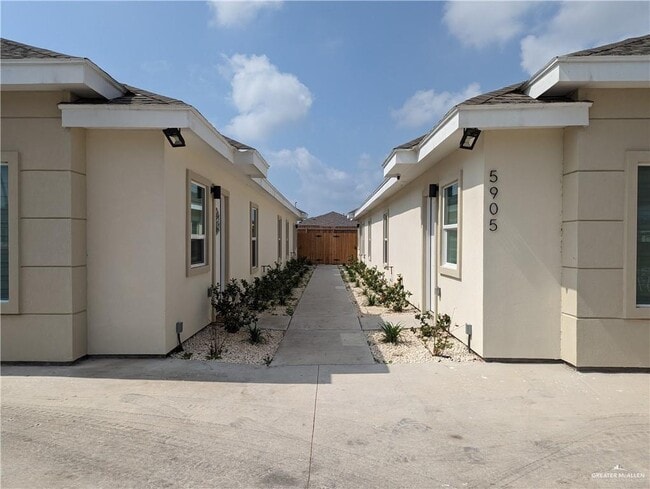 Photo - 12 Puffin Ave Unit 1