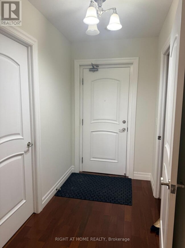 Photo - 250 Pall Mall St Unit 1001