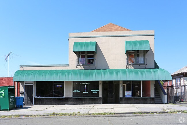 Photo - 704-710 Ohio St