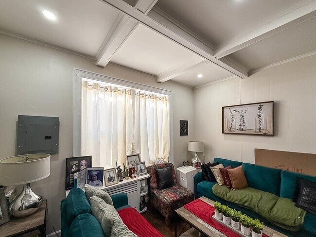 Photo - 125 Mallory Ave Unit 2