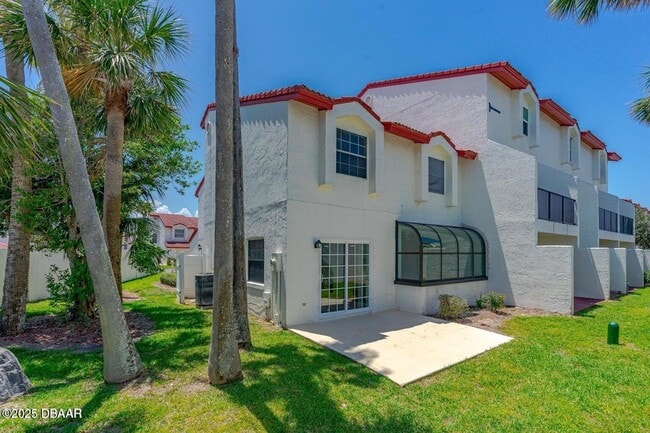 Photo - 200 Florida Shores Blvd