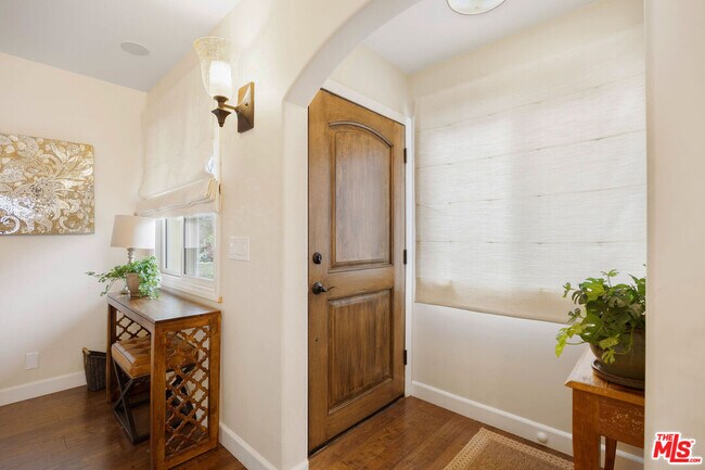 Photo - 1039 26th St