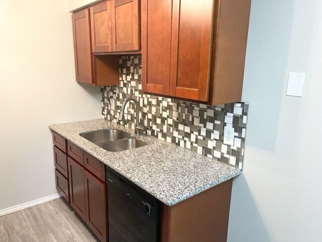 Photo - 1 bed 1 bath with storage unit