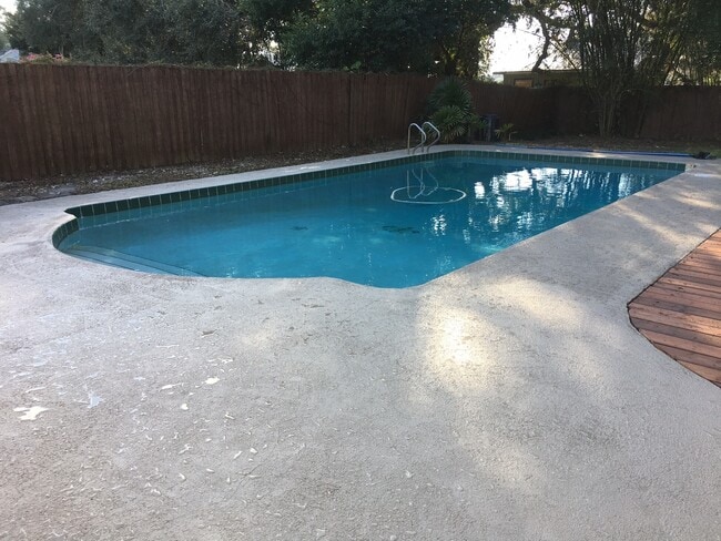 Photo - 3 Bedroom, 2 1/2 Bath Single Family Home W...