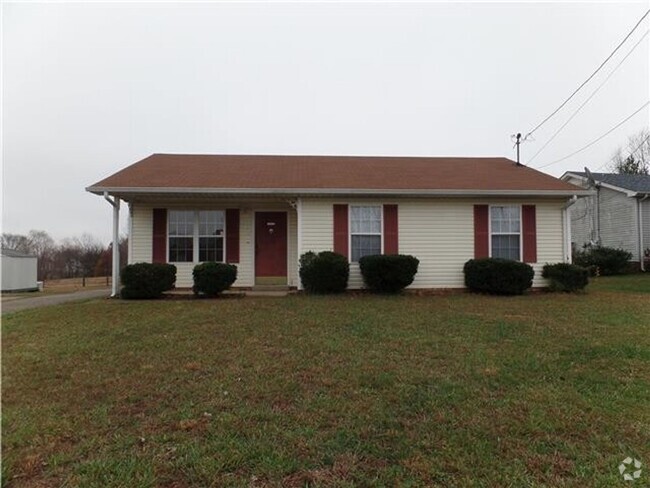 Building Photo - 3 Bedroom 1 Bathroom Home!