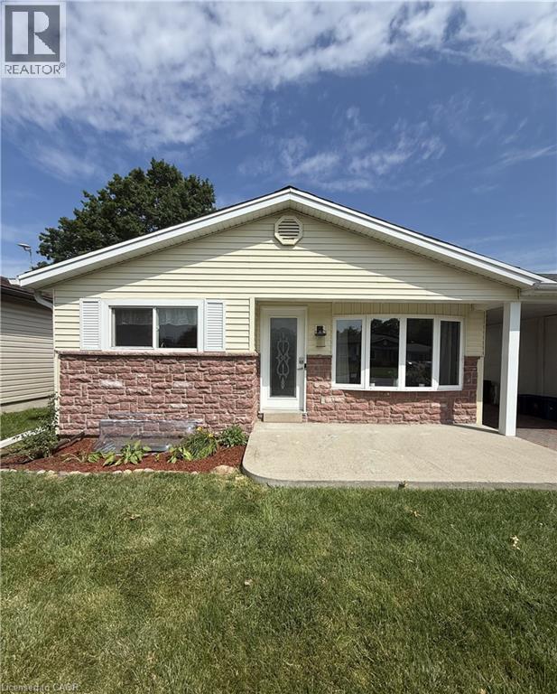 Photo - 66 Belwood Crescent