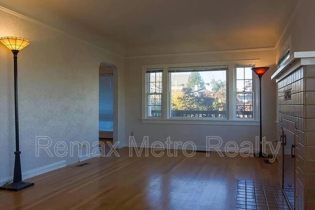 Photo - 6220 S Perry St