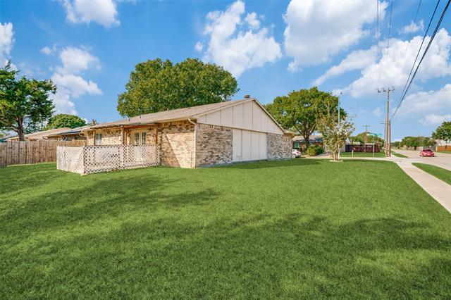 Photo - 920 Sunny Slope Dr