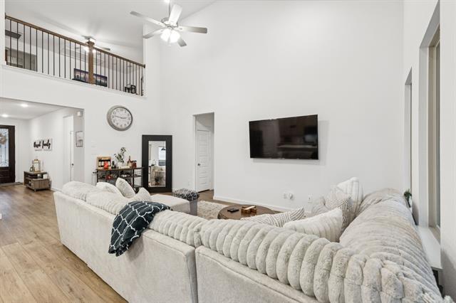 Photo - 1238 Beaumont Ln