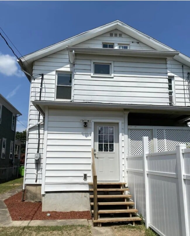 Photo - 111 Spring St