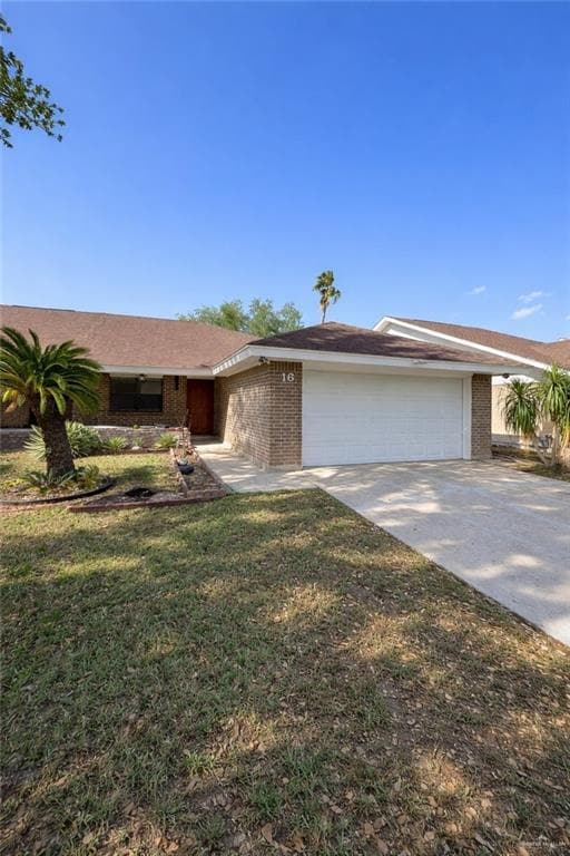 Building Photo - 18 South Dr