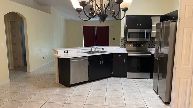 Photo - Charming 3BR House in Orlando with close a...