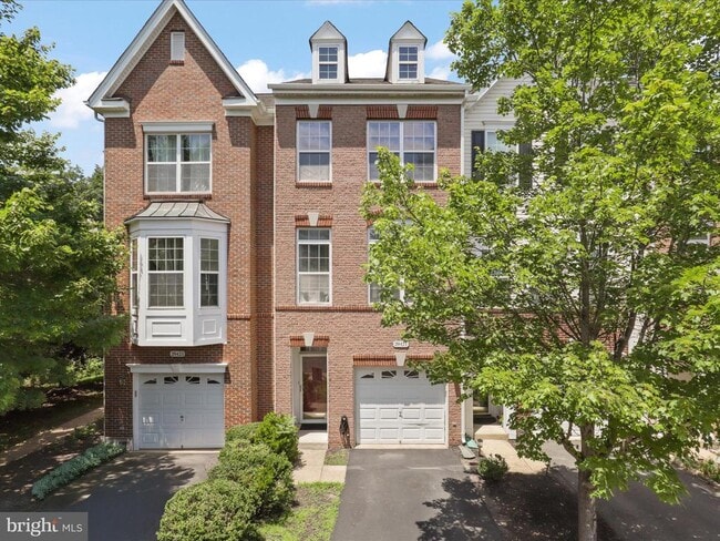 Photo - 20421 Trails End Terrace Townhome