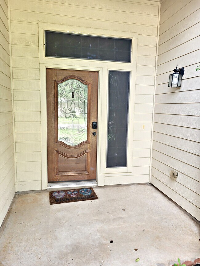 Photo - 15106 Petties Way
