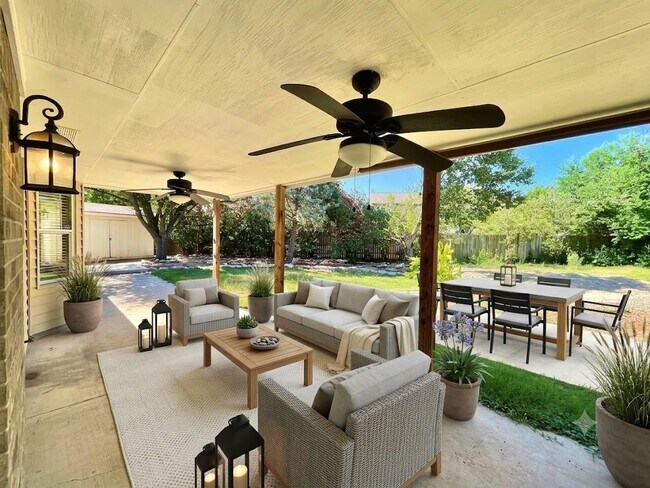 Photo - 502 Yaupon Cove