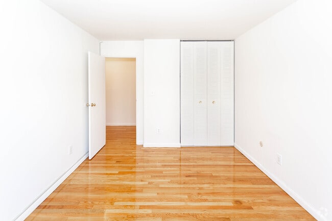 Dormitorio 2 - Jasontown II