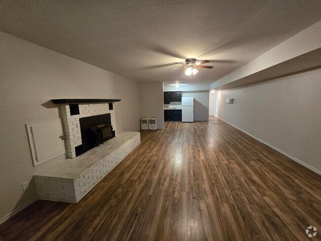 Building Photo - 300 Antioch Rd Unit 300 A Antioch Rd. Rental