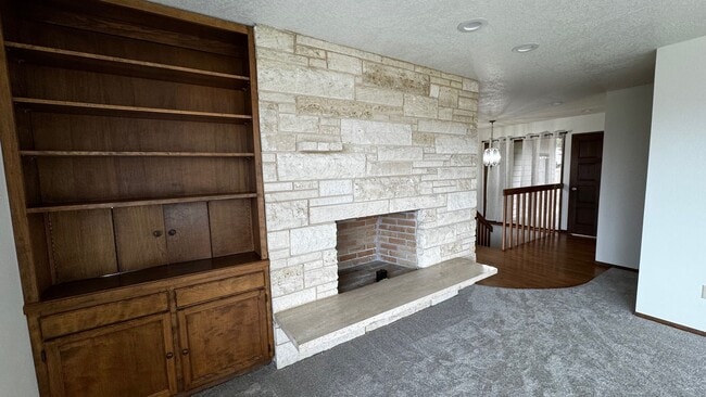 Photo - 3 BD I 3.5 BA Home - Separate Living Areas