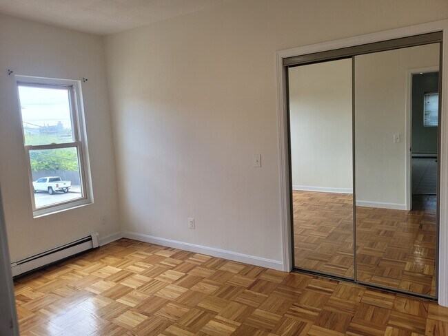 30 Courtland St Unit 2