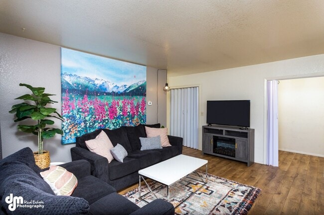 Photo - 76th Ave Duplex Unit 2