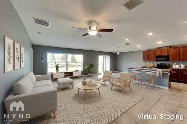 Building Photo - 10210 Bright Crystal Ave