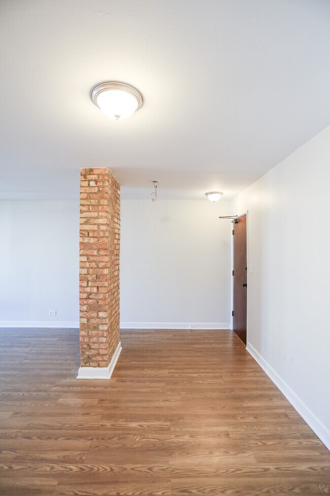 Photo - 1775 Highland Unit 312