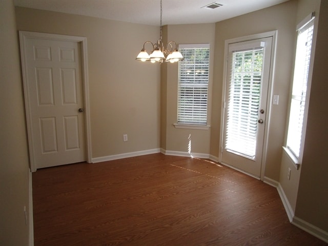 Photo - 204 Carrie Dr