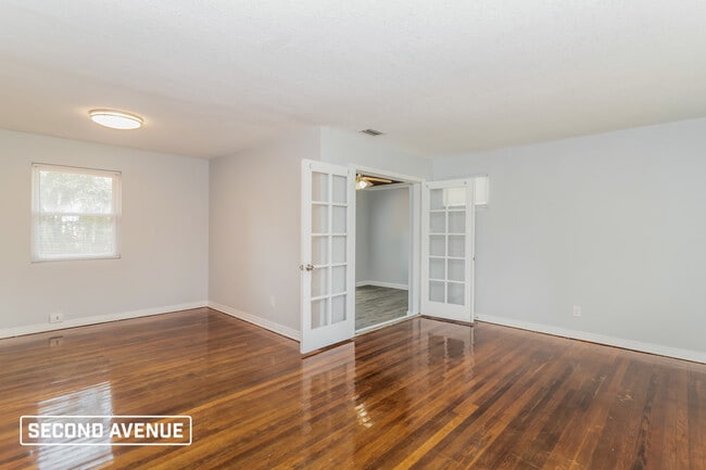 1807 Colby Ave