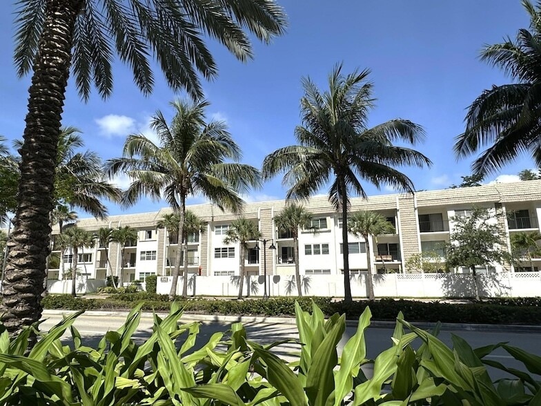 Photo - 4143 N Ocean Blvd