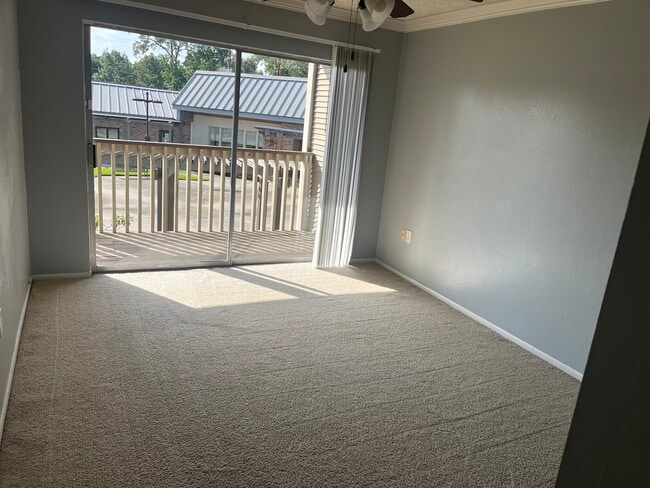 Photo - 8155 Jefferson Hwy