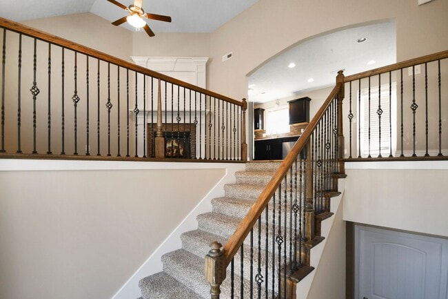 Photo - Pet Friendly Four Bedroom with Basement!