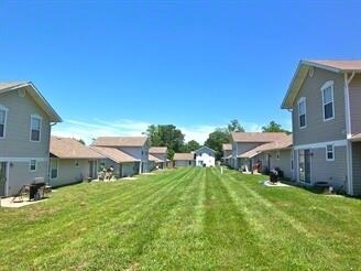 Ashbury Townhomes - Ashbury Townhomes