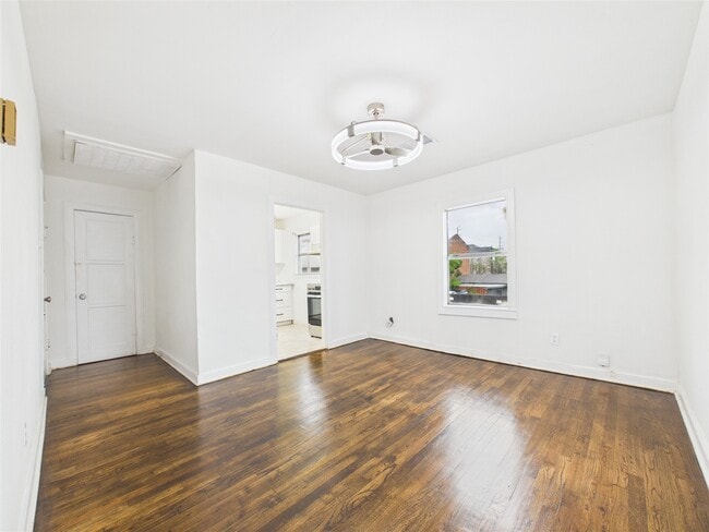 Photo - 2016 Dunlavy St Unit 3