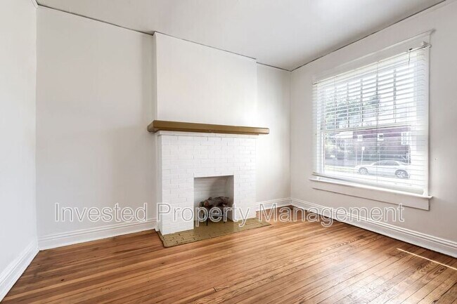 Photo - 527 E 6th Ave