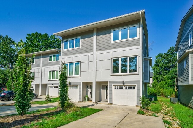 Photo - 7318 Swans Run Rd